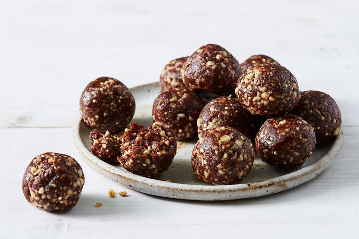Almond and Date Lactation Bliss Balls