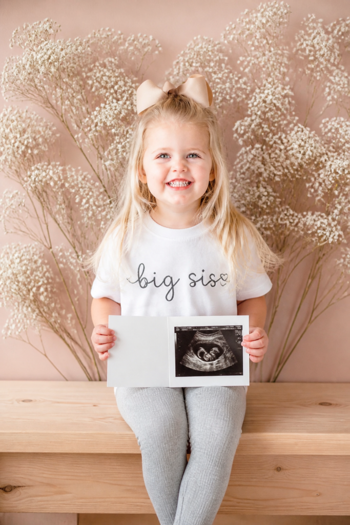 Floral Backdrop Announcement