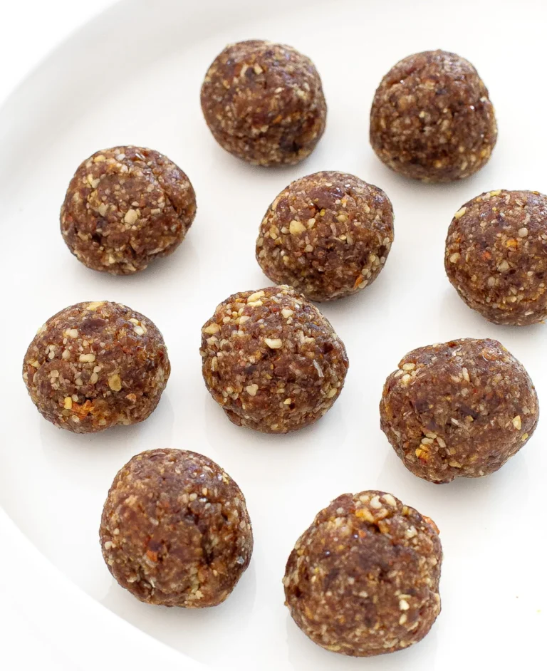 No-Bake Date Balls for Pregnancy