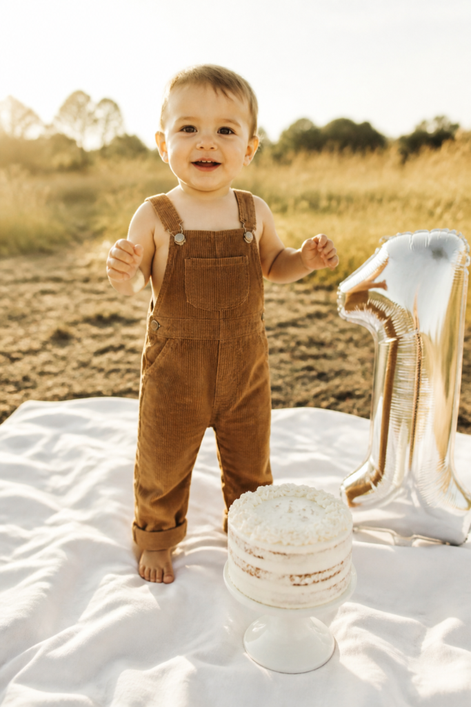 Outdoor Picnic Birthday Photoshoot
