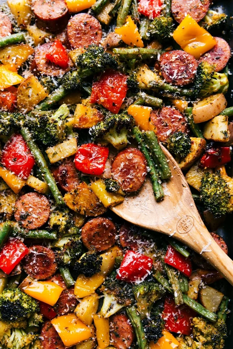 Sheet Pan Sausage and Vegetables