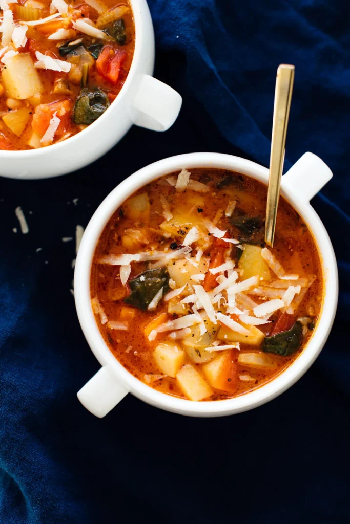classic-minestrone-soup-recipe